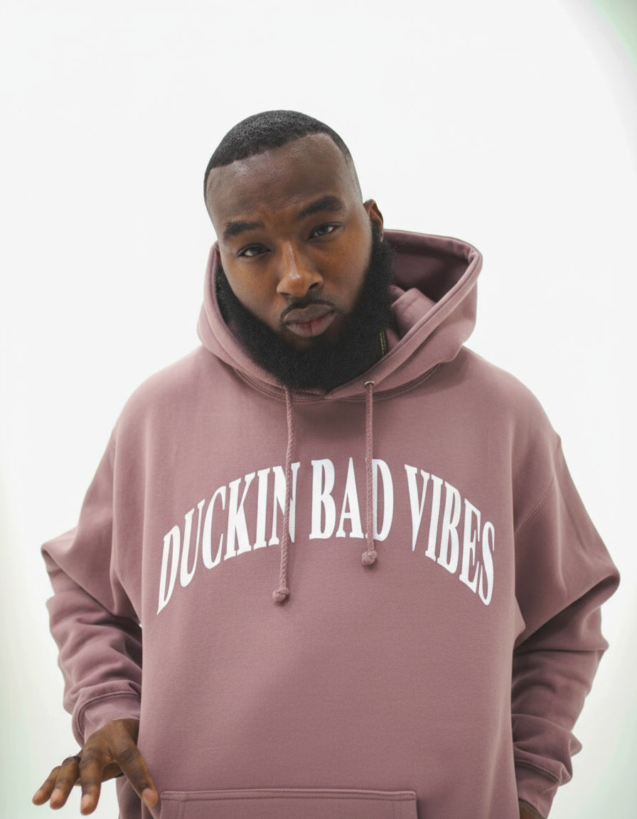 DUCKIN BAD VIBES ARCH HOODIE (MAUVE)