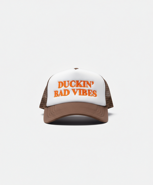 DUCKIN’ BAD VIBES EMBROIDERY TRUCKER (brown)